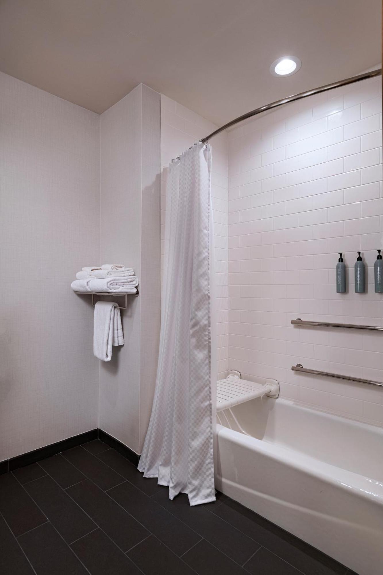 Four Points By Sheraton Fort Worth North Экстерьер фото